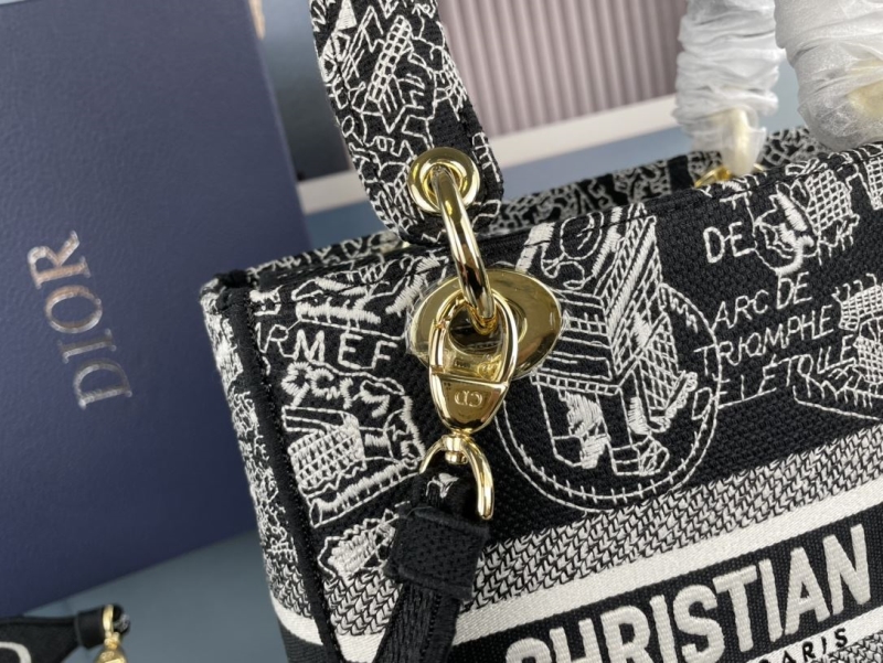 Dior Shopping Bags